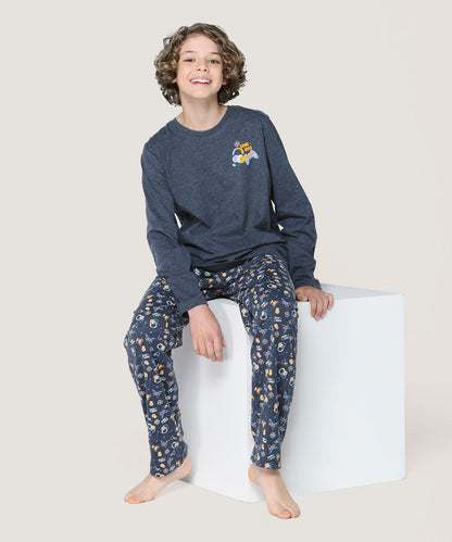 Pijama con polera manga larga en y pantalón estampado “Game Over”