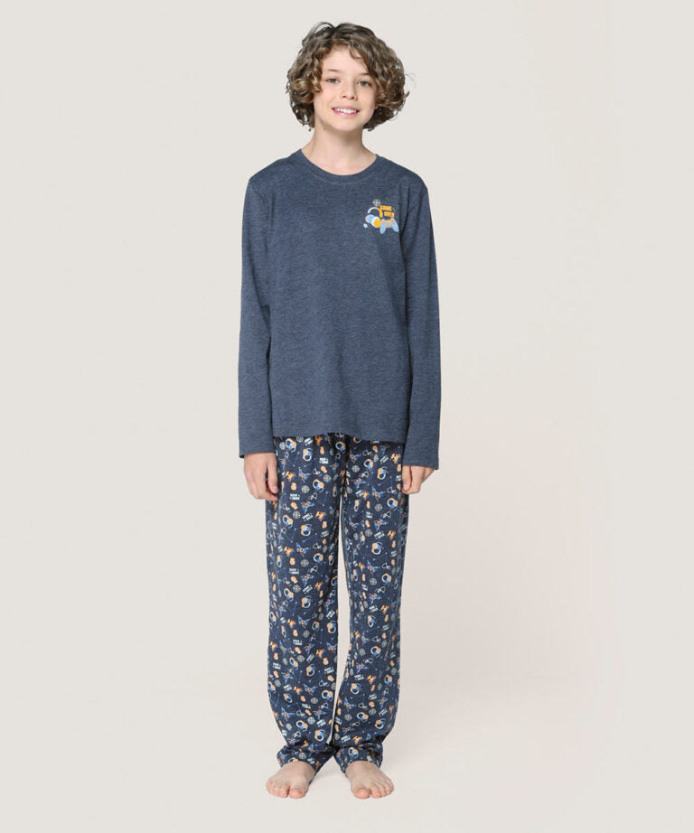 Pijama con polera manga larga en y pantalón estampado “Game Over”