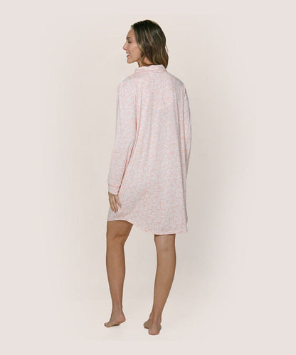 Camisa de dormir corta con botones frontales y estampado de flores